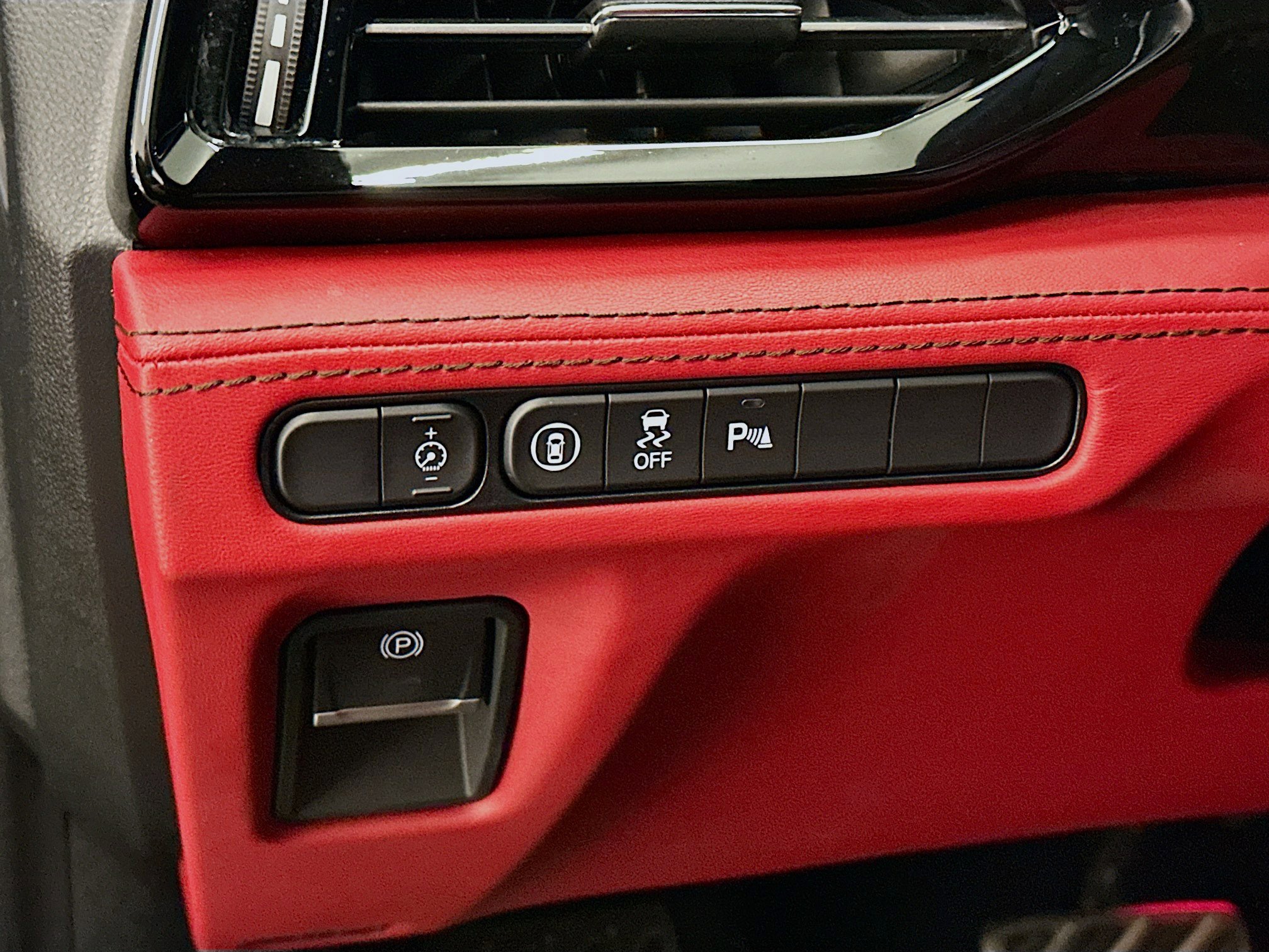 Used 2024 Acura MDX A-Spec image 17