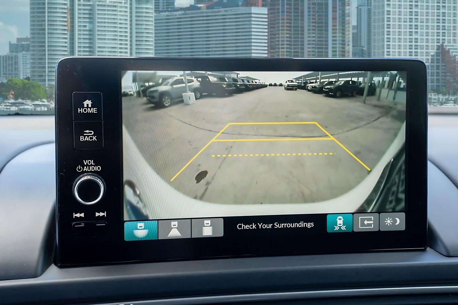 Certified 2023 Honda Pilot Touring image 38