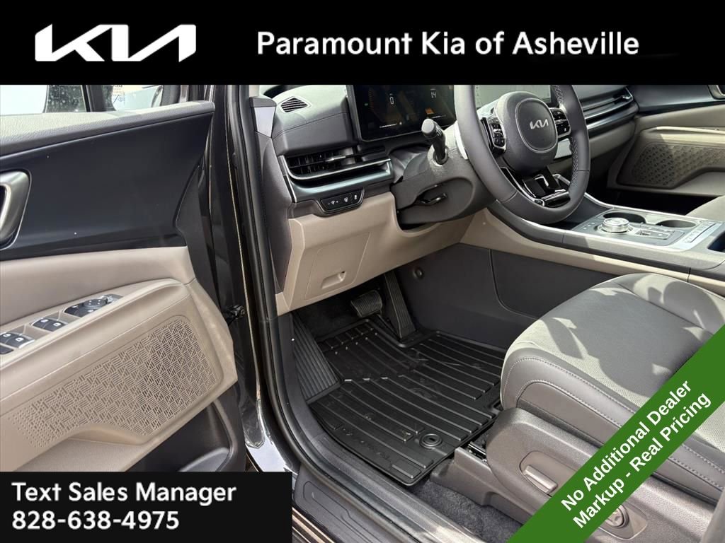 New 2026 Kia Carnival LXS image 16