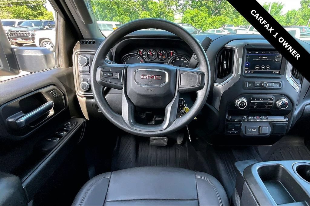 Used 2022 GMC Sierra 2500 Pro w/ Convenience Package AWD/4WD image 10