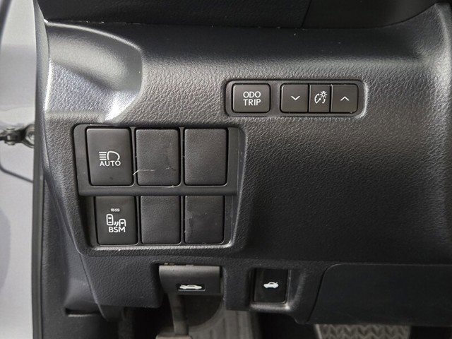 Certified 2020 Lexus IS 300 image 39