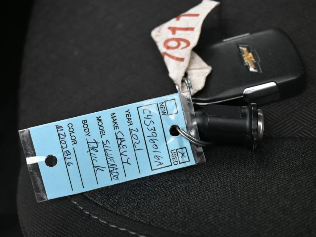 Used 2021 Chevrolet Silverado 1500 RST image 37