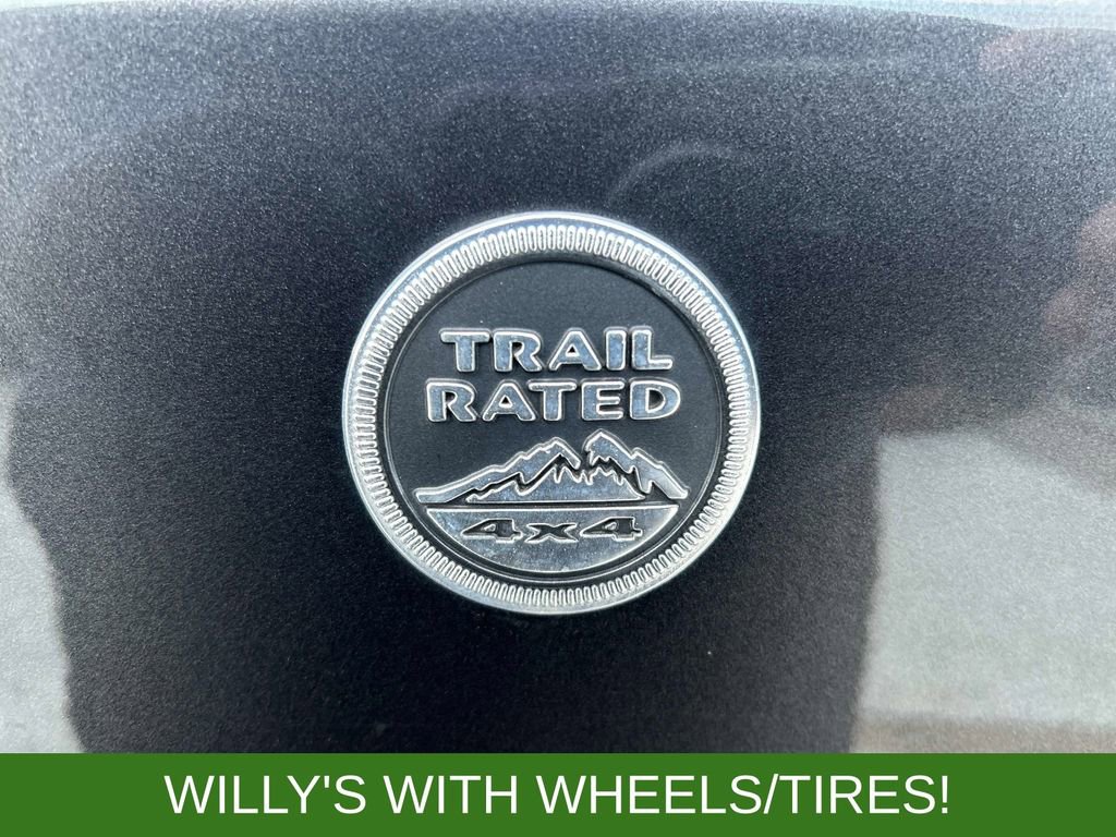 Used 2016 Jeep Wrangler Unlimited Willys image 22