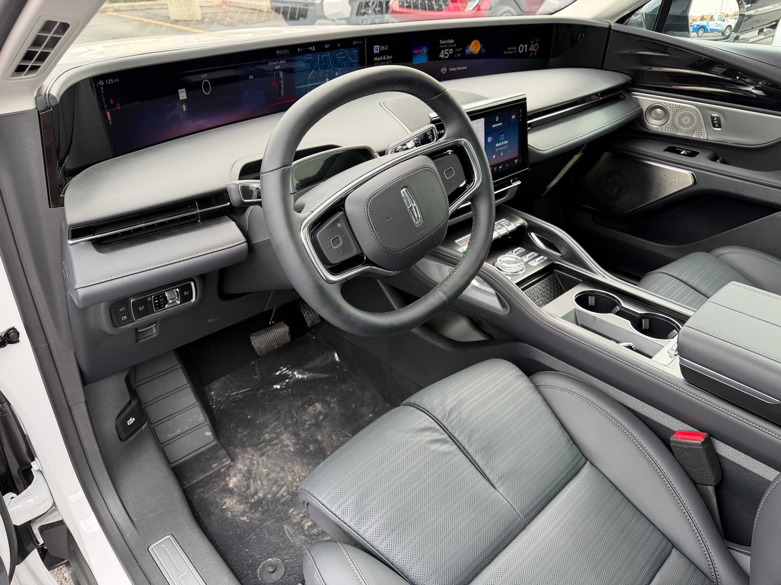 New 2026 Lincoln Nautilus Reserve AWD/4WD image 11