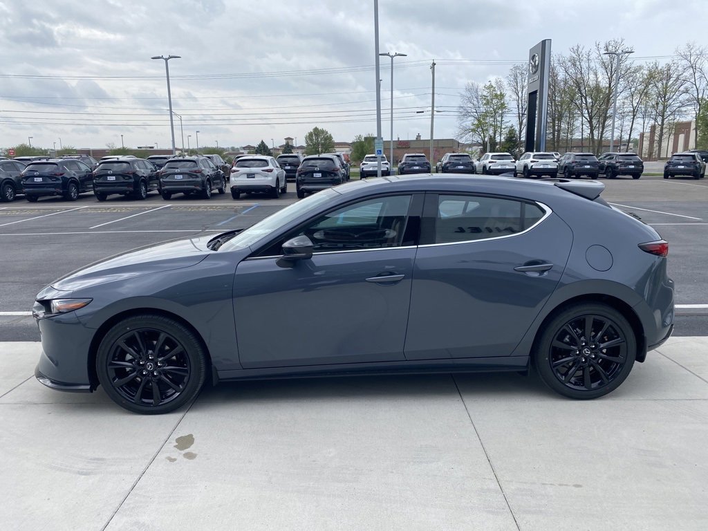 New 2025 MAZDA MAZDA3 Hatchback w/Premium Plus Pkg image 5