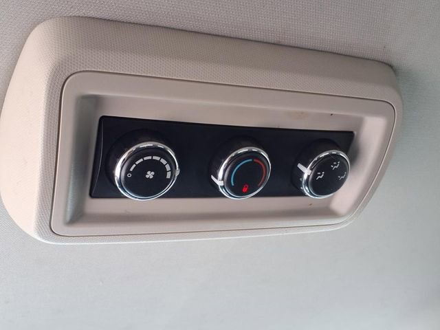 Used 2016 Dodge Grand Caravan SXT w/ Rear Park Assist Package image 19