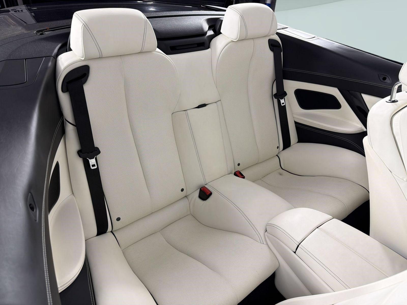 Used 2018 BMW 650i Convertible RWD image 30