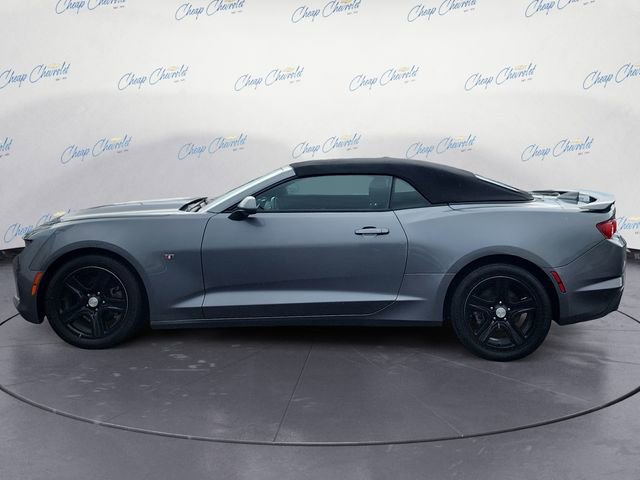 Used 2021 Chevrolet Camaro LT RWD image 2