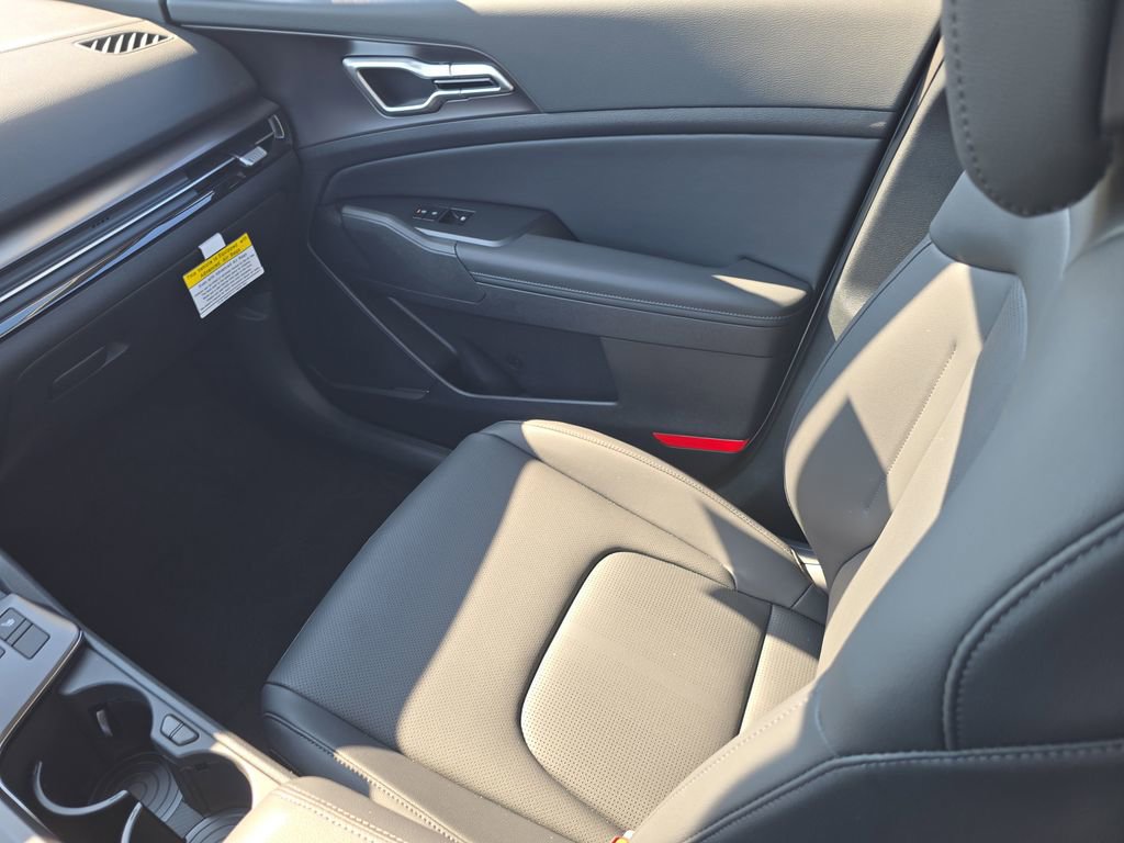 New 2026 Kia Sportage EX image 16