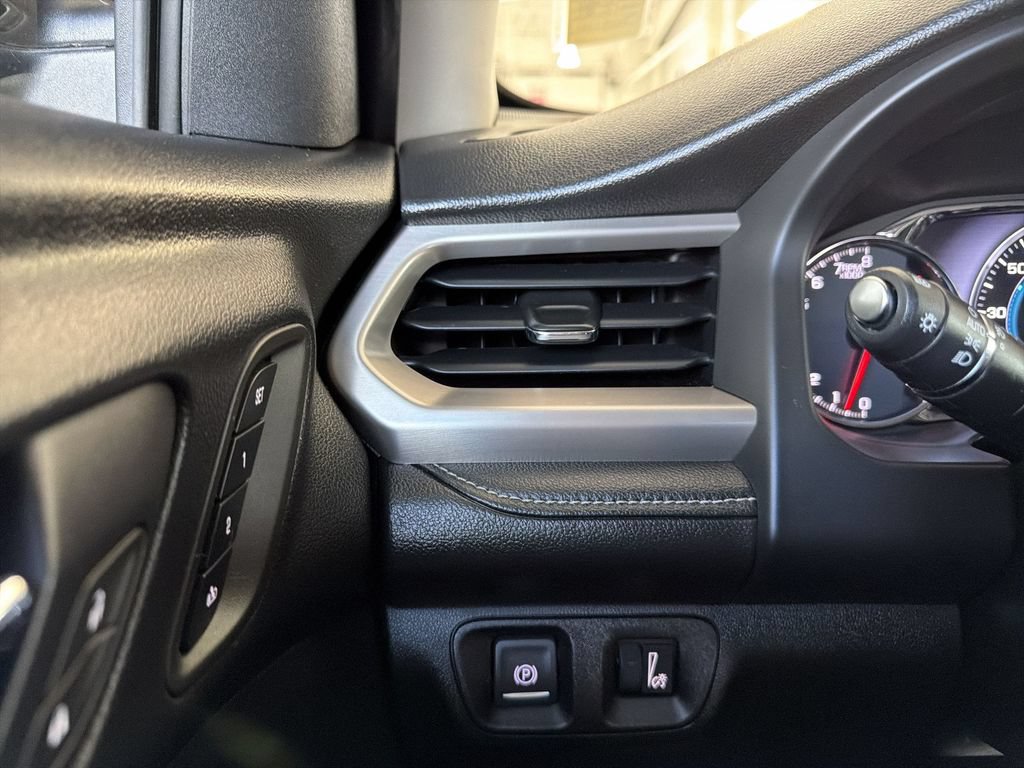 Certified 2018 GMC Acadia Denali AWD/4WD image 19