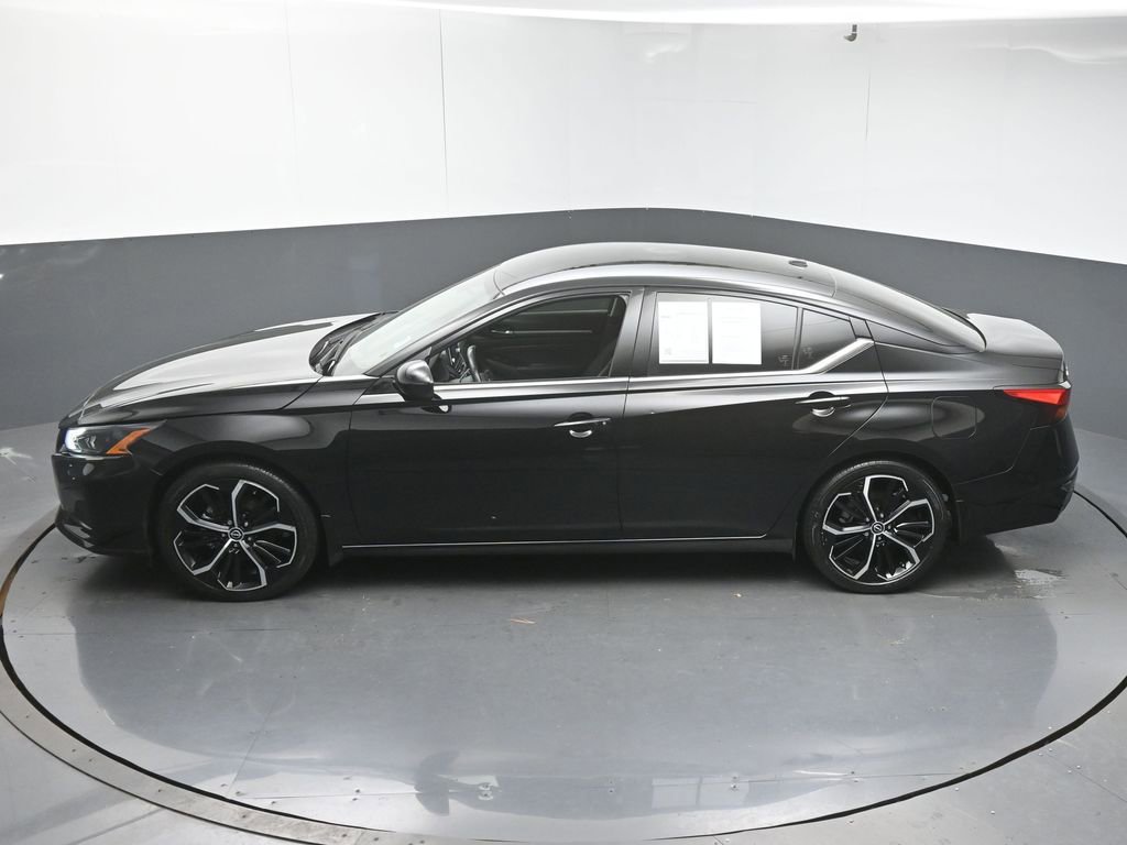Used 2023 Nissan Altima 2.5 SR image 42