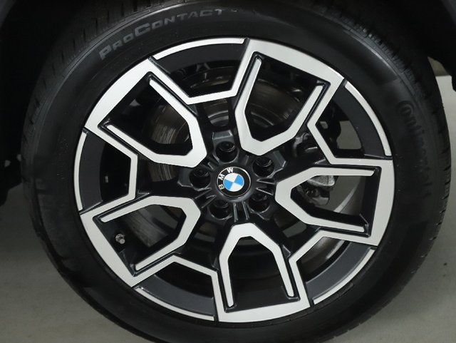 Used 2026 BMW X1 xDrive28i AWD/4WD image 44