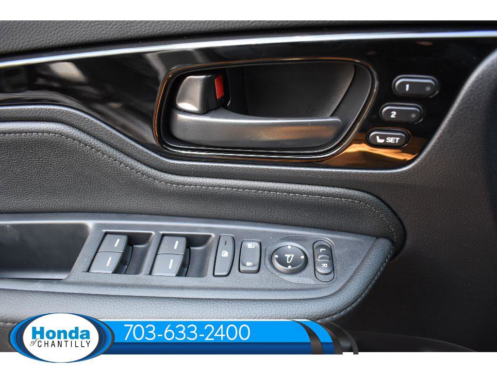 New 2026 Honda Odyssey Touring image 24