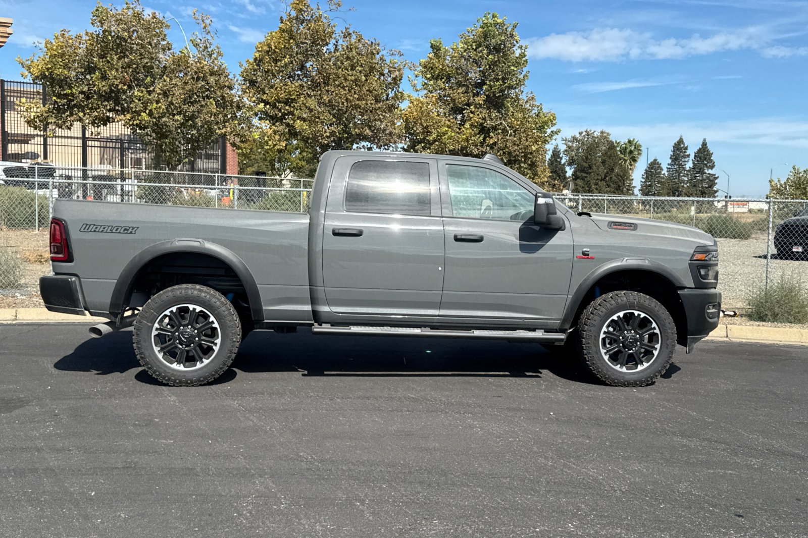 New 2026 RAM 2500 Warlock AWD/4WD image 2