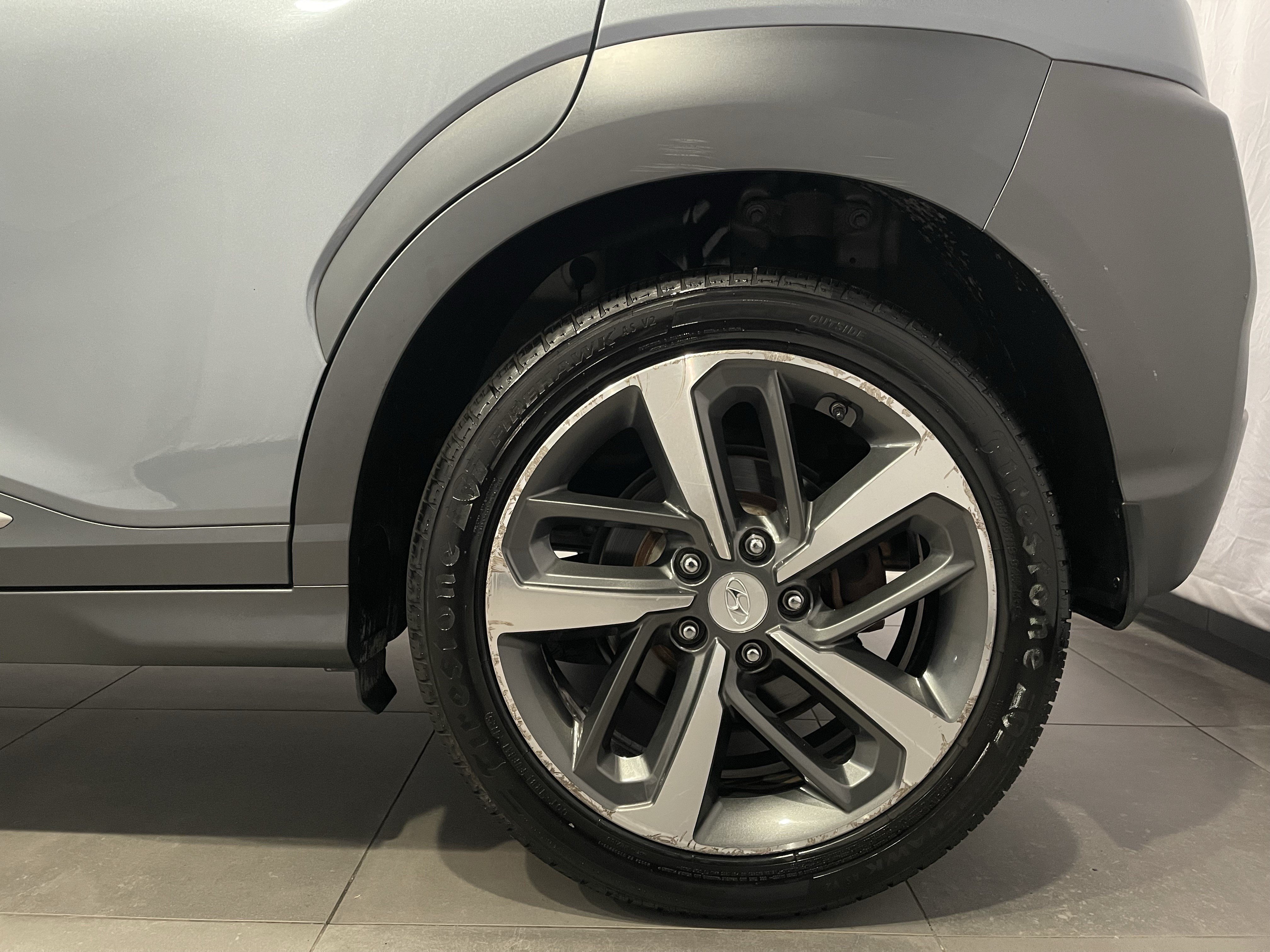Used 2018 Hyundai Kona Limited AWD/4WD image 8