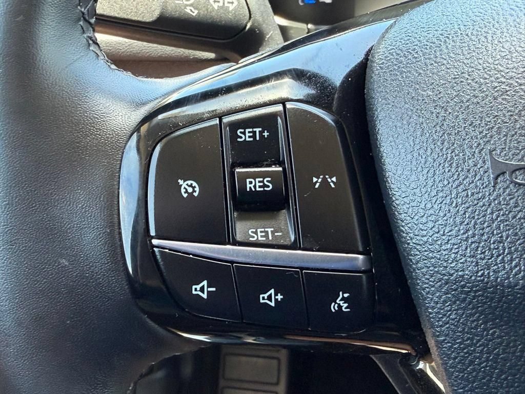 Used 2024 Ford Escape Active AWD/4WD image 19