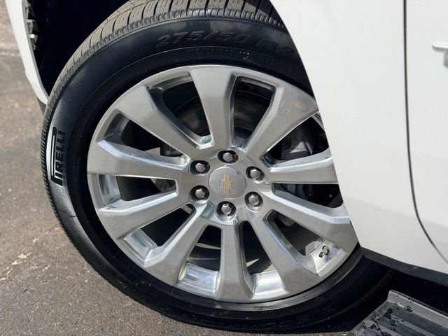 Used 2023 Chevrolet Tahoe Premier w/ Premium Package 2 AWD/4WD image 31