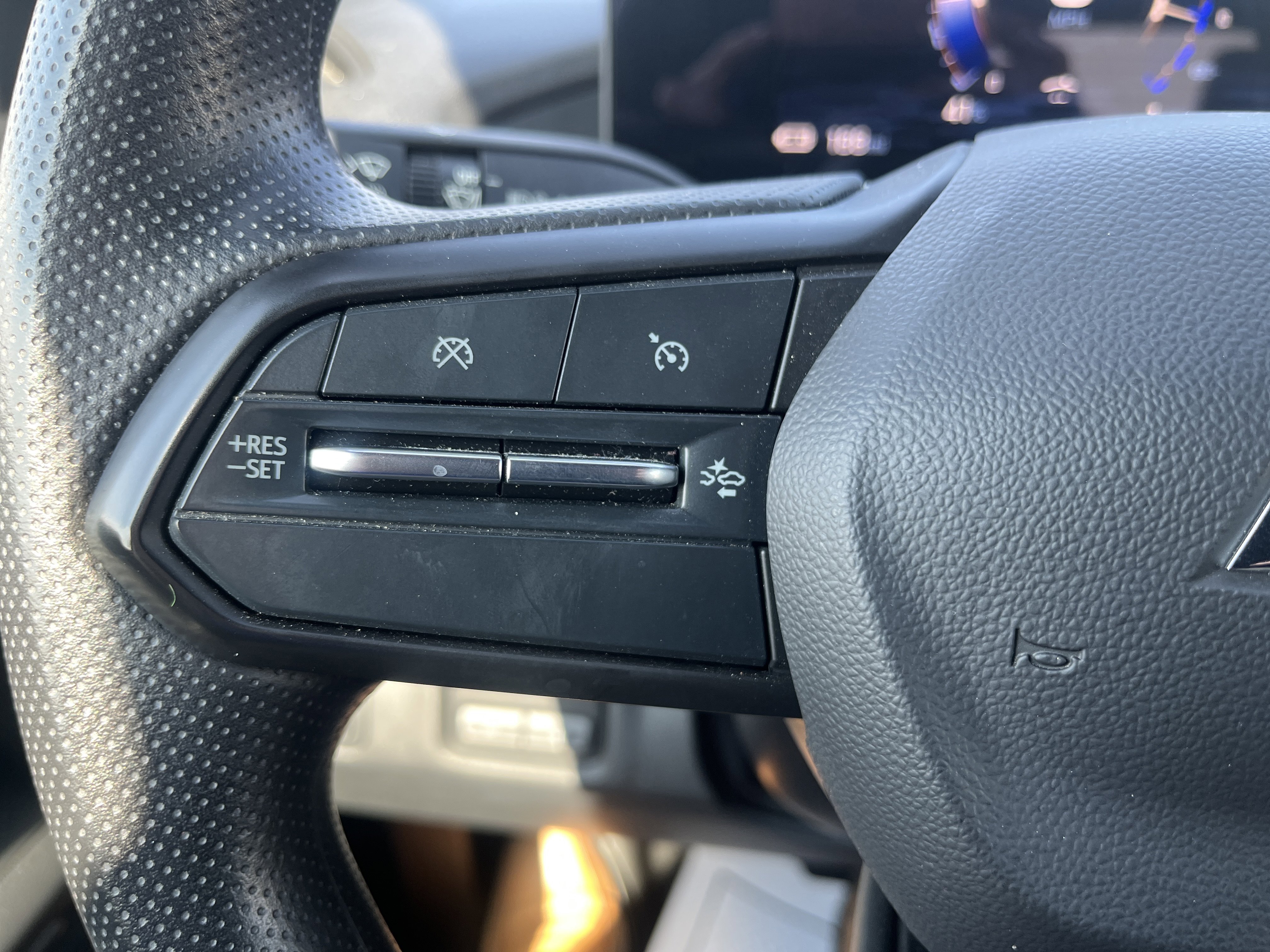 Used 2024 Chevrolet Silverado EV W/T image 20