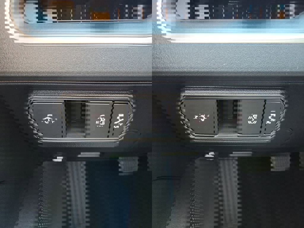 New 2026 Kia K4 LXS image 23