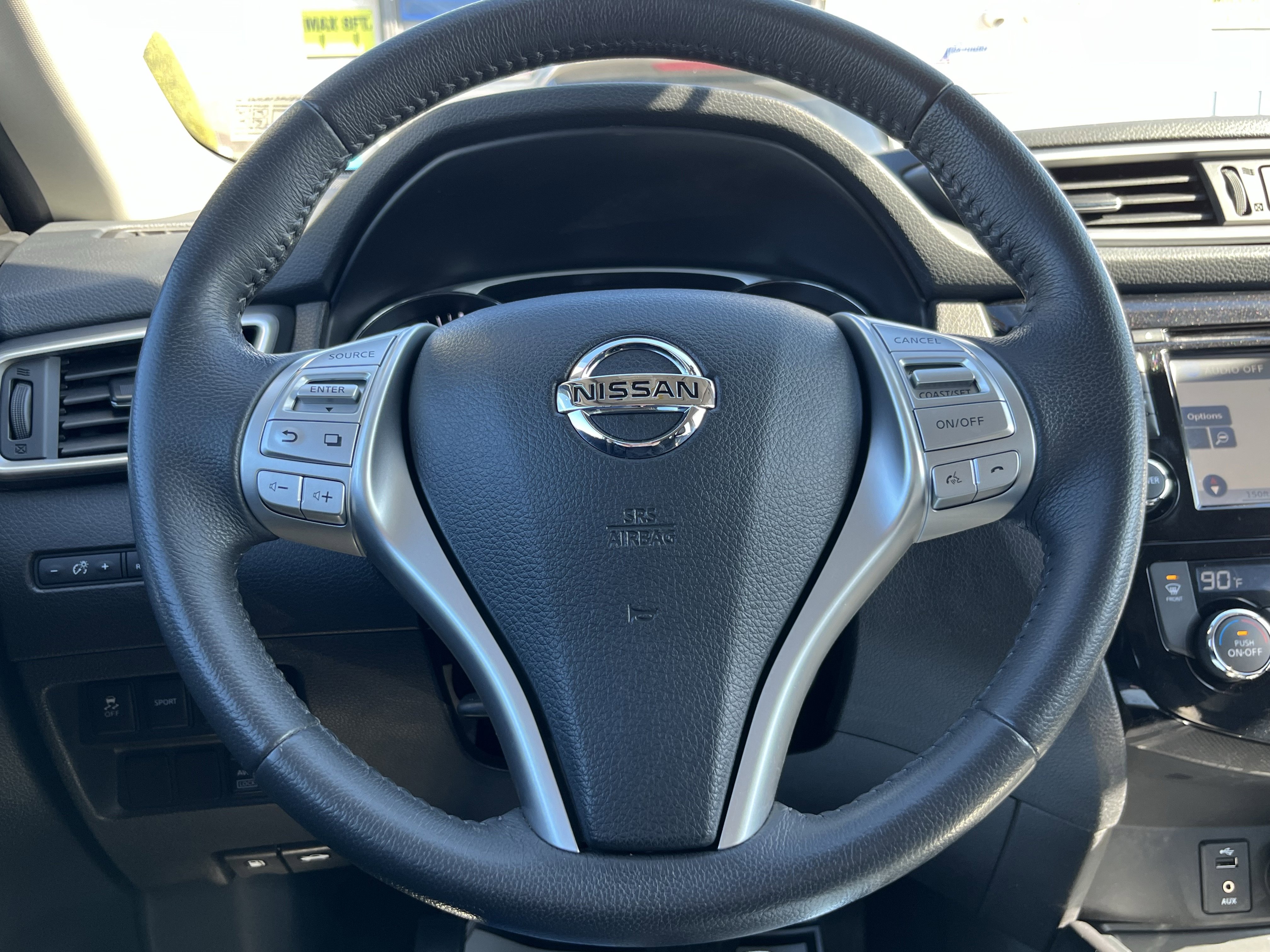 Used 2014 Nissan Rogue SL image 21