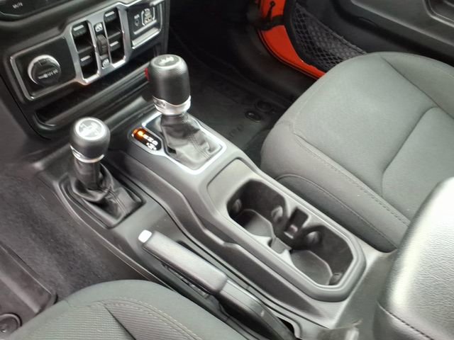 Used 2023 Jeep Wrangler Unlimited w/ Cold Weather Group image 20