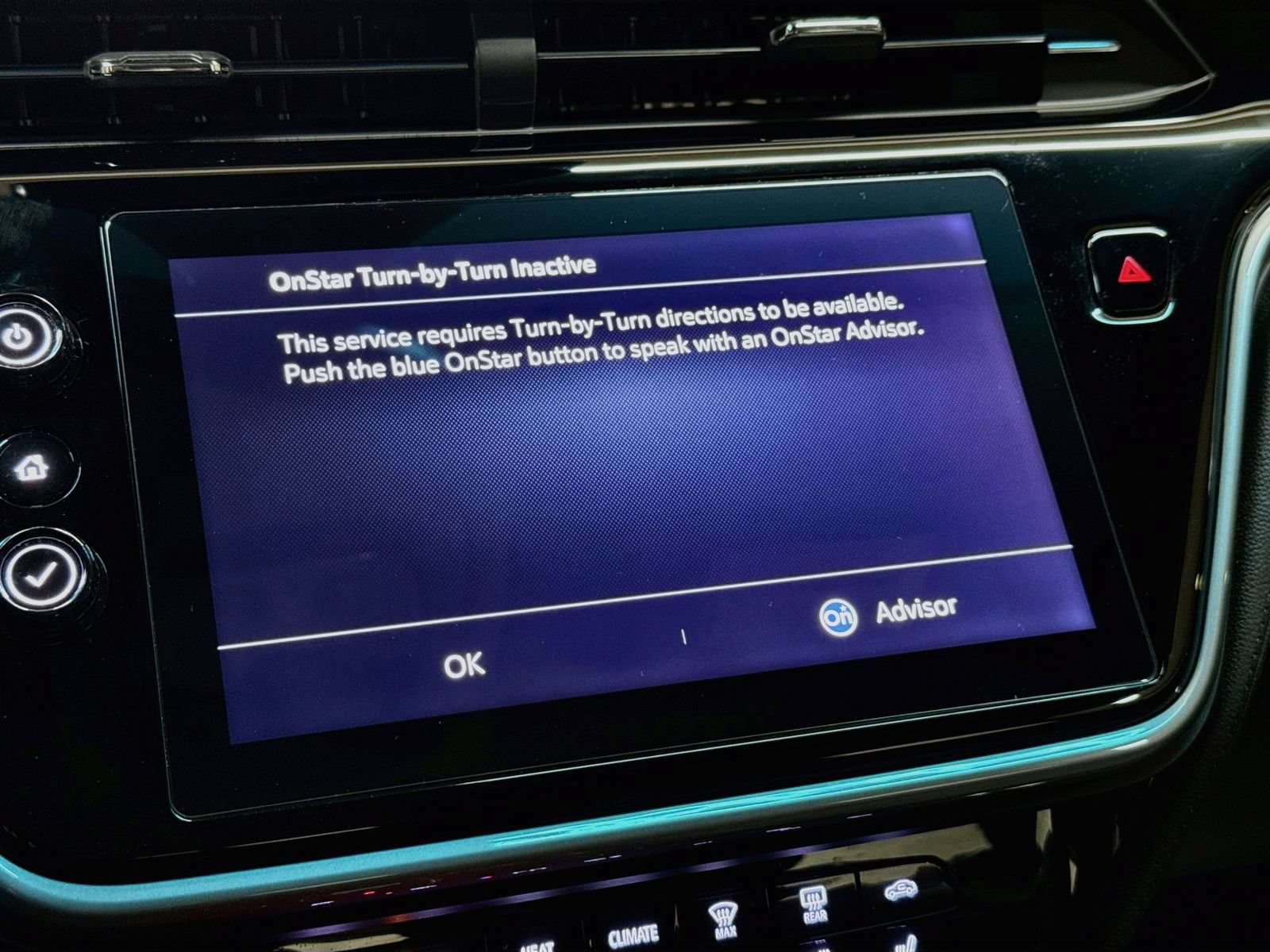 Used 2022 Chevrolet Bolt LT w/ Infotainment Package FWD image 16