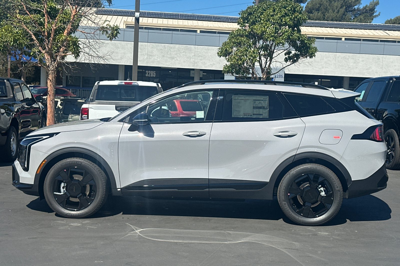New 2027 Kia Sportage X-Line AWD/4WD image 7