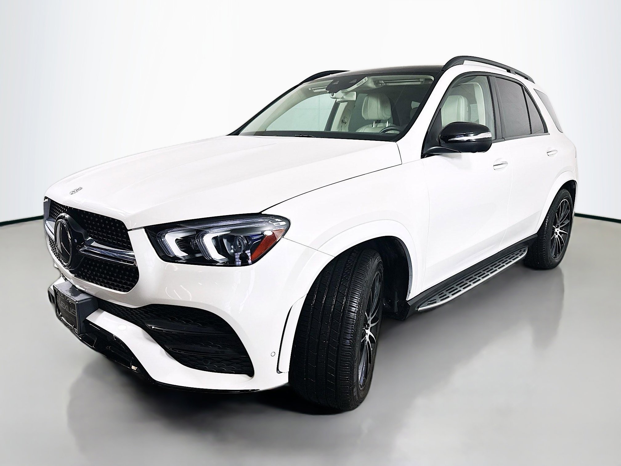 Used 2020 Mercedes-Benz GLE 580 4MATIC image 3