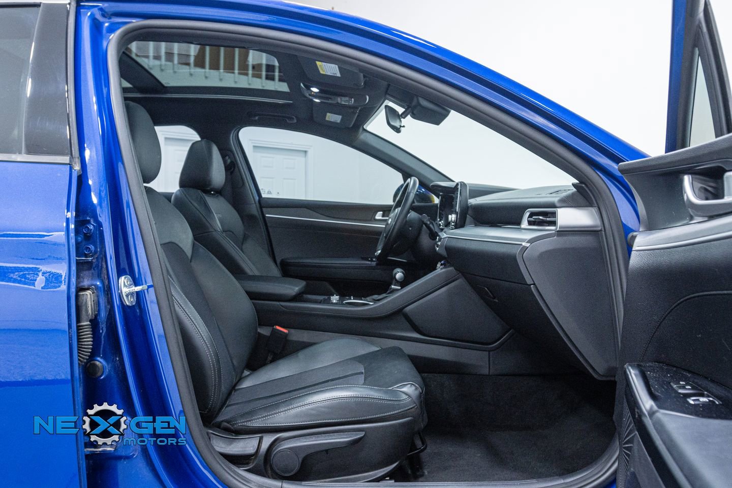 Used 2021 Kia K5 GT-Line AWD/4WD image 35