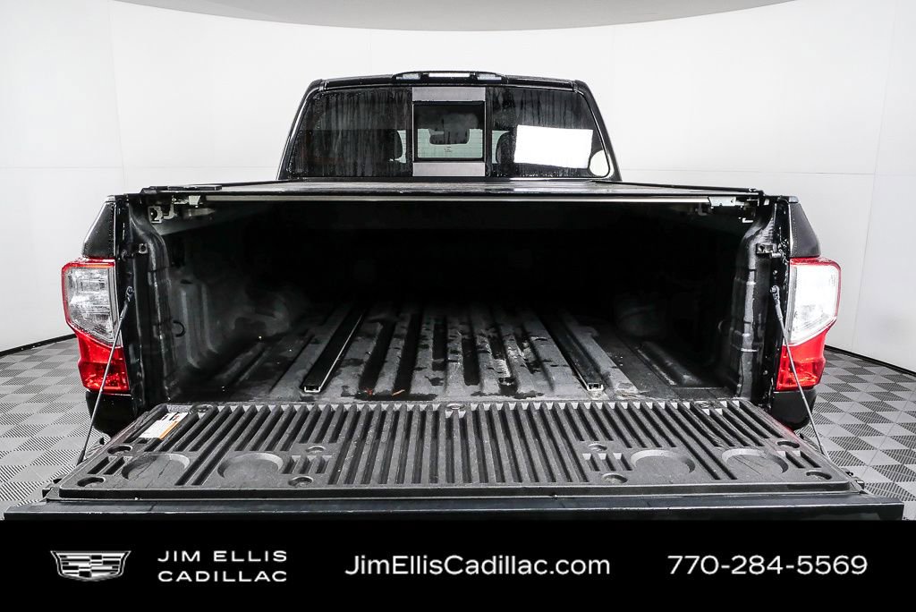 Used 2020 Nissan Titan SV w/ SV Convenience Package image 29