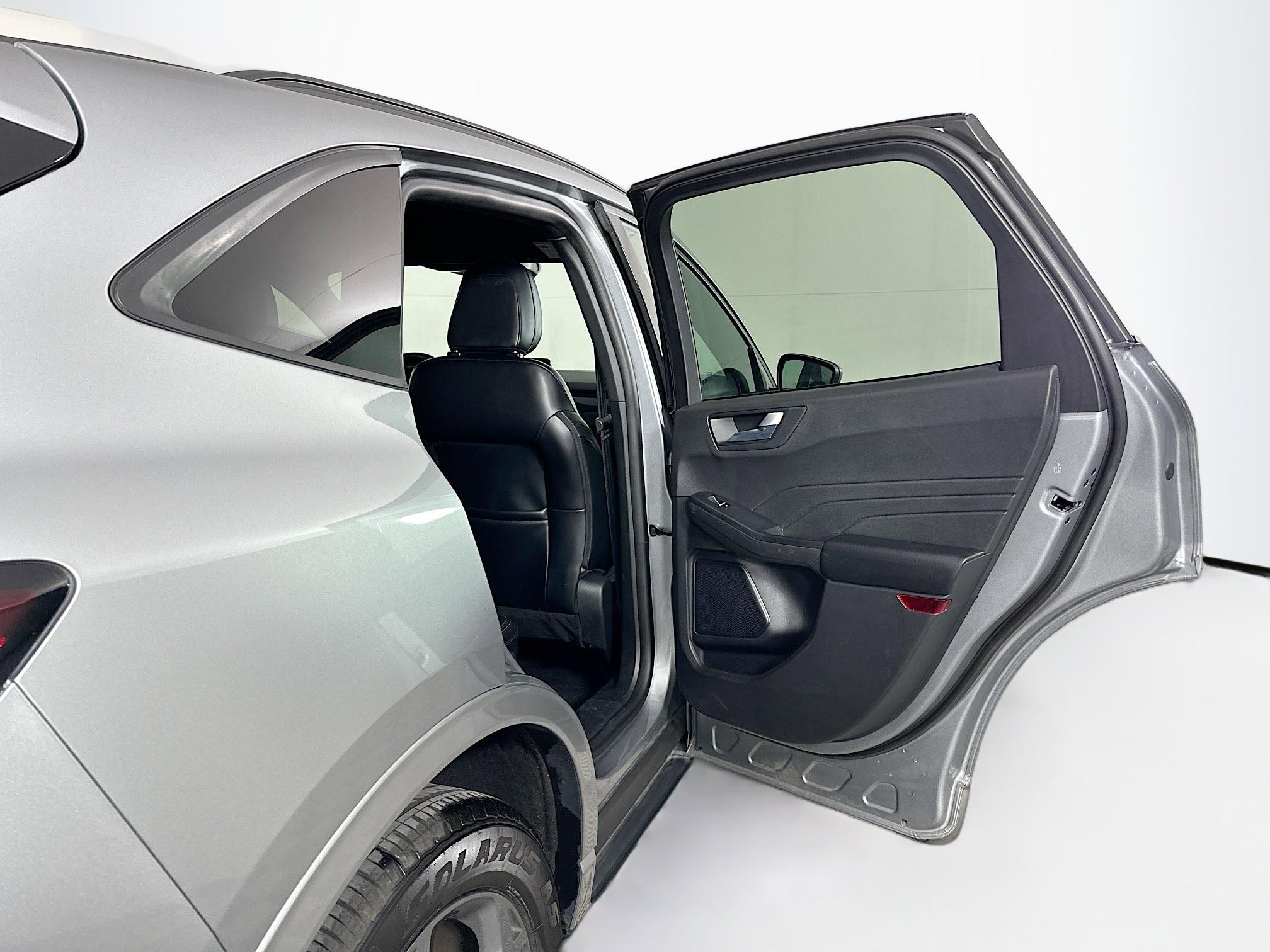 Used 2024 Ford Escape ST-Line image 29