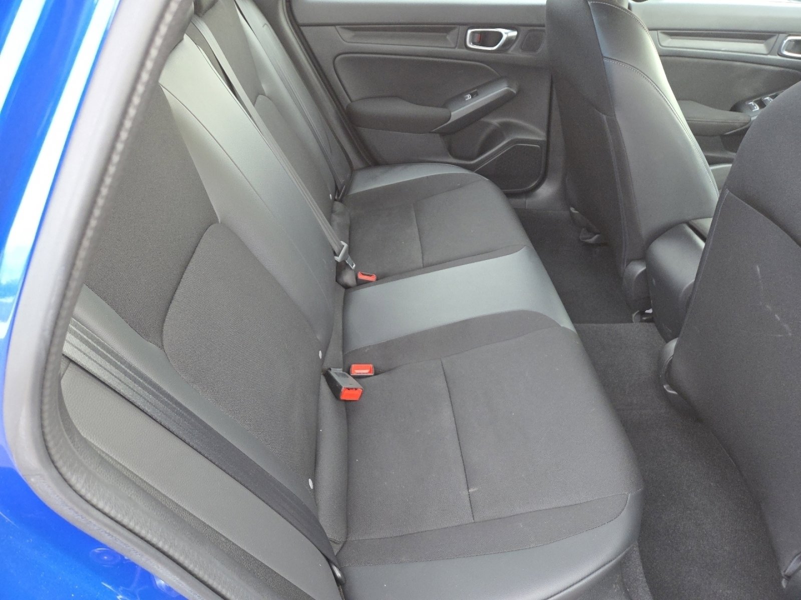 Used 2023 Honda Civic Sport image 17