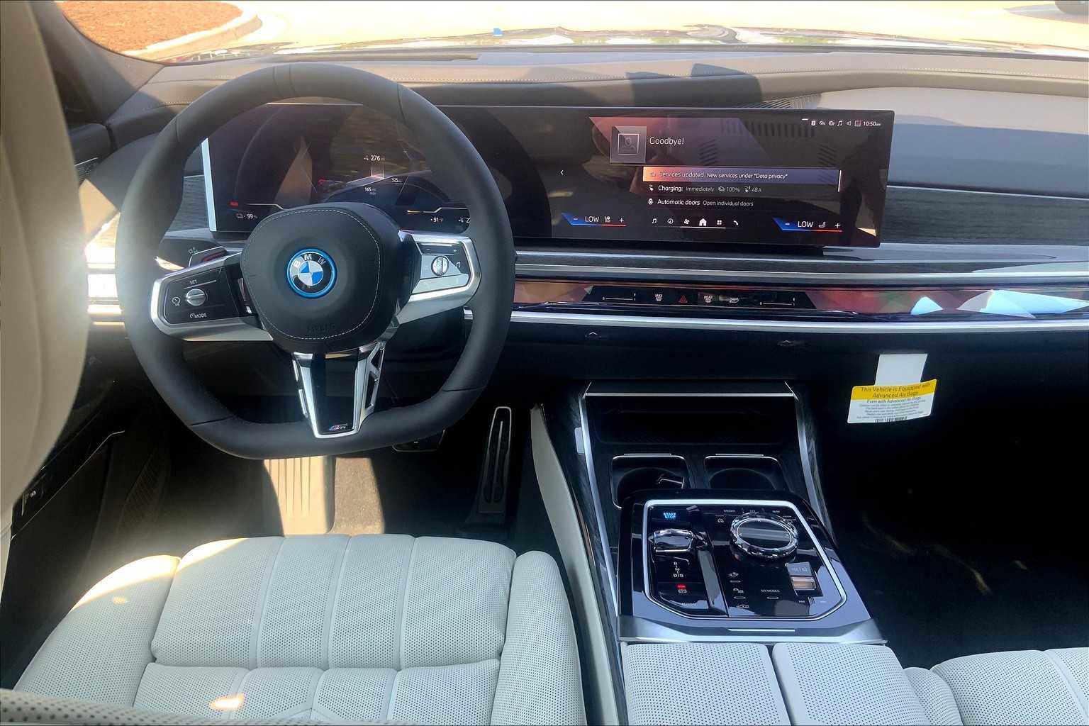 Used 2026 BMW i7 eDrive50 w/ Executive Package image 5