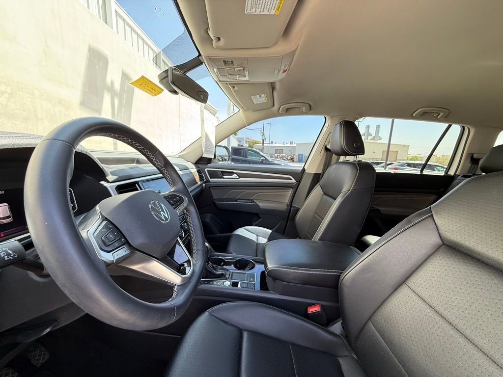 Used 2023 Volkswagen Atlas SE image 5