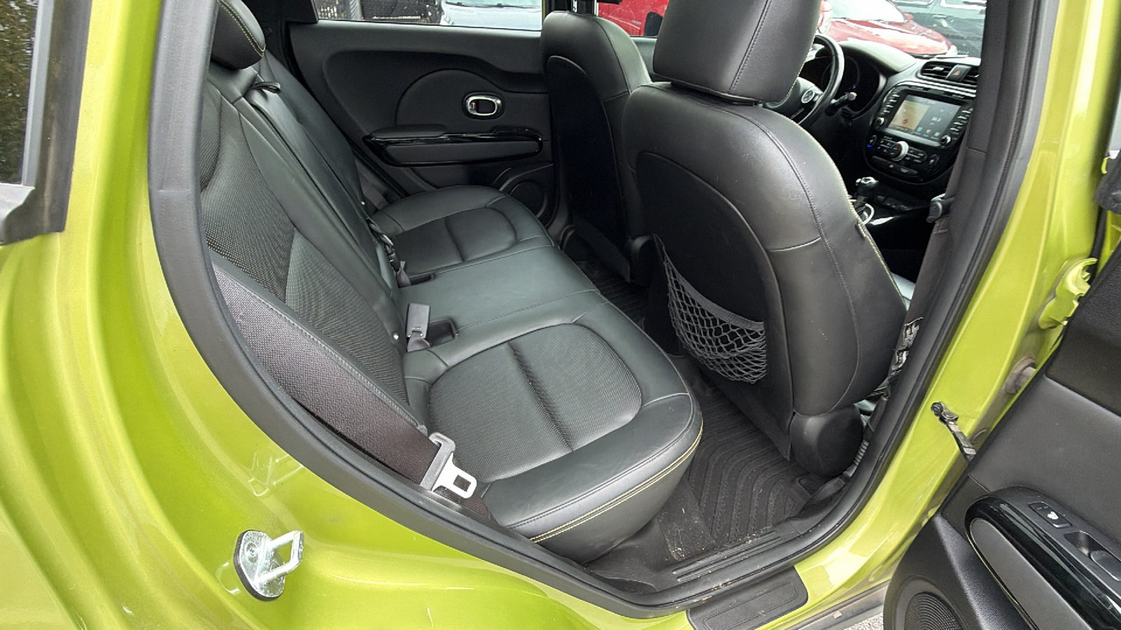 Used 2014 Kia Soul + w/ Primo Package FWD image 21
