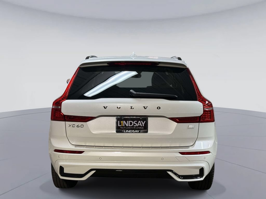 Used 2023 Volvo XC60 T8 Plus w/ Protection Package Premier AWD/4WD image 11