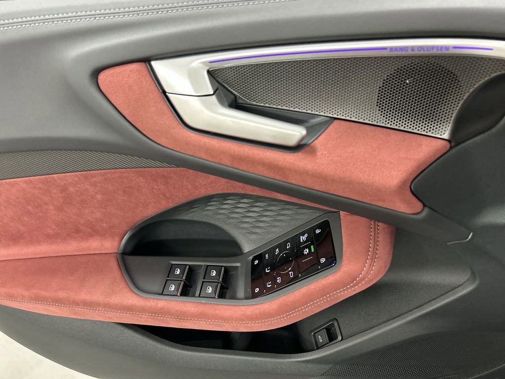 Used 2025 Audi S5 Premium Plus image 11