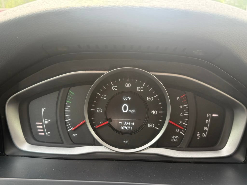 Used 2017 Volvo S60 T5 Dynamic FWD image 12