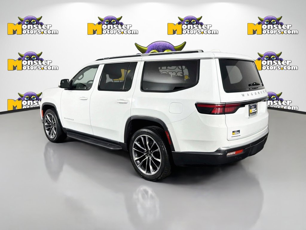 Used 2022 Jeep Wagoneer Series II w/ Premium Group I AWD/4WD image 7