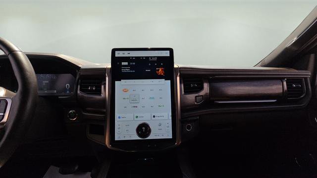 Used 2022 Ford Expedition Max King Ranch image 11