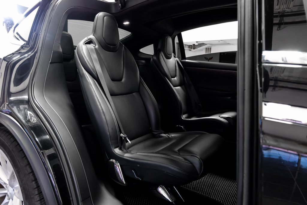 Used 2018 Tesla Model X P100D image 32