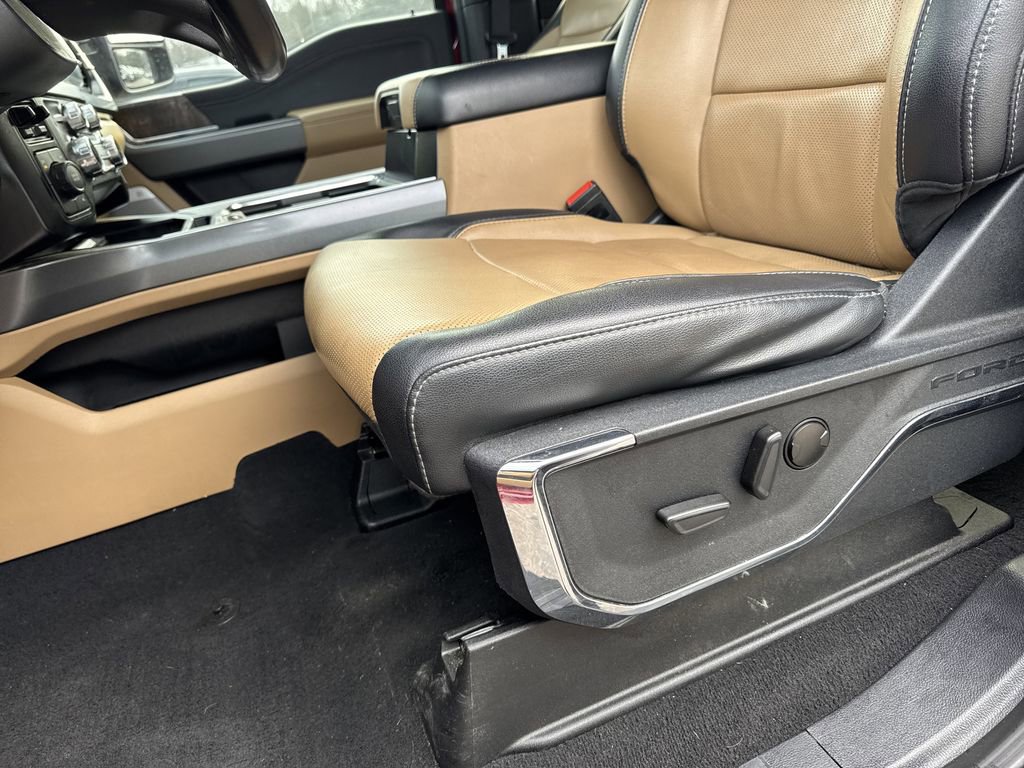 Used 2023 Ford F350 Lariat w/ Lariat Ultimate Package image 13