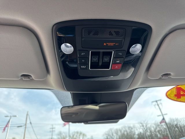 Used 2024 Kia Carnival SX Prestige FWD image 15
