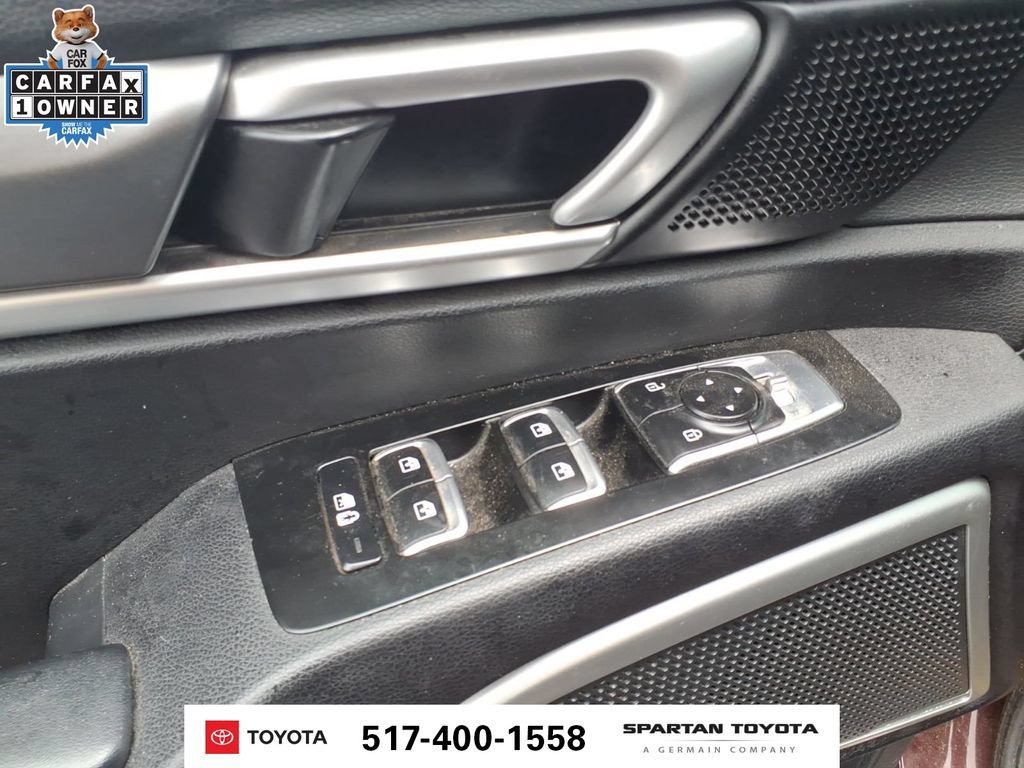 Used 2022 Kia Telluride LX FWD image 14