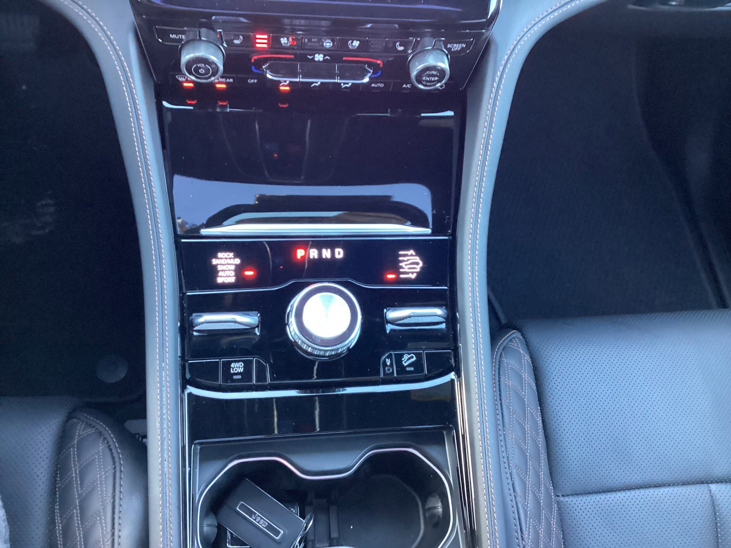 Used 2025 Jeep Grand Cherokee L Summit image 23