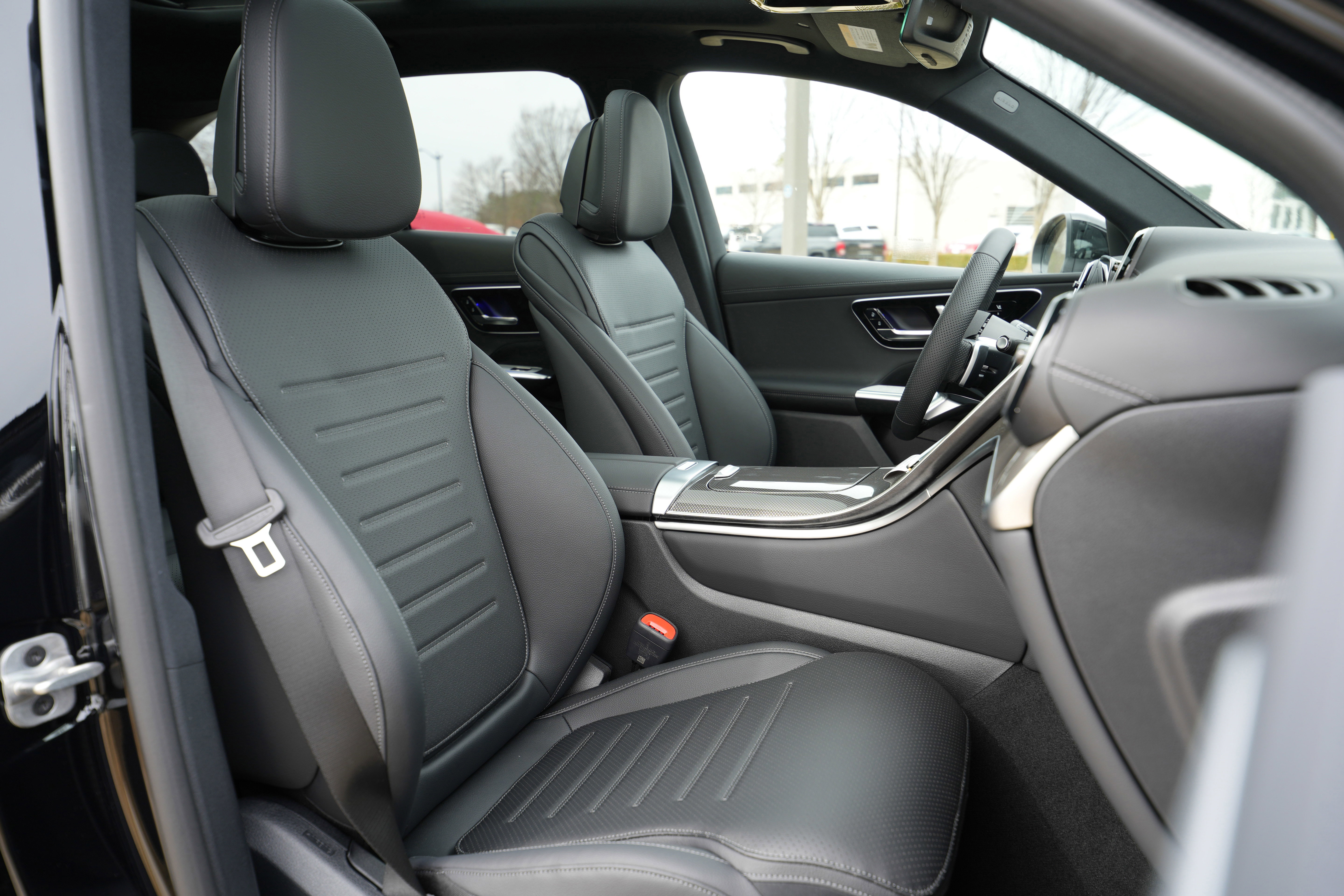 New 2026 Mercedes-Benz GLC 300 4MATIC image 37