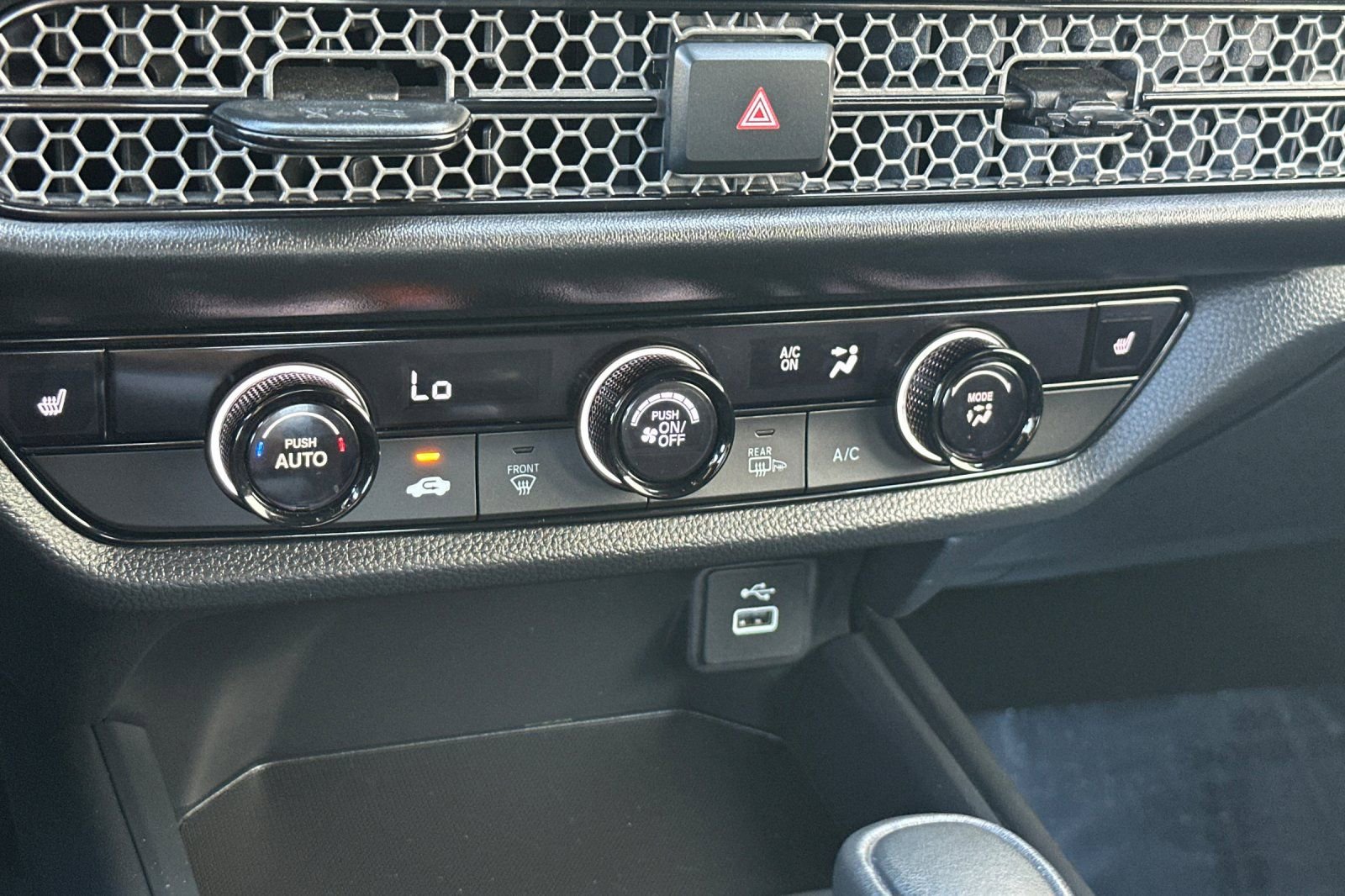 Used 2024 Honda HR-V Sport image 19