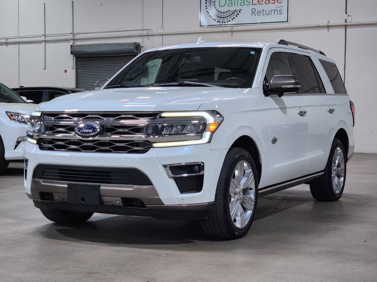 Used 2024 Ford Expedition King Ranch AWD/4WD image 3