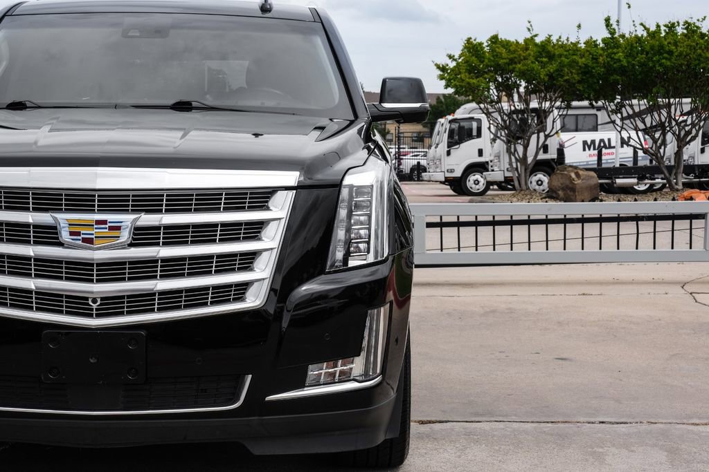 Used 2019 Cadillac Escalade Premium Luxury w/ LPO, Radiant Package RWD image 50