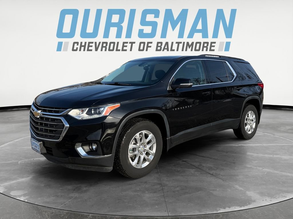 Used 2021 Chevrolet Traverse LT image 2